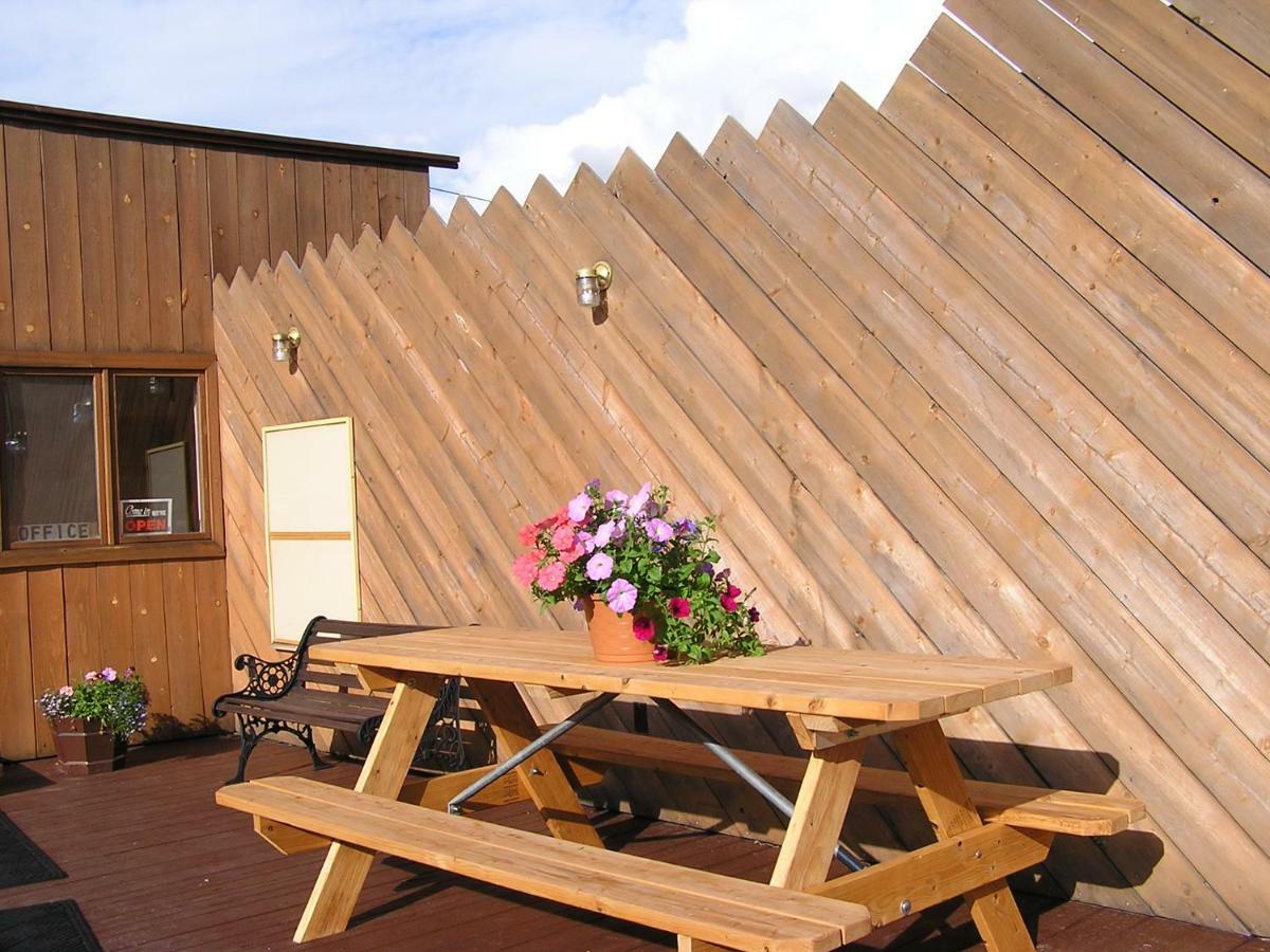 White Moose Lodge Хілі Екстер'єр фото